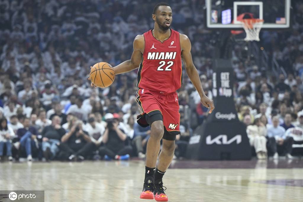 曝湖人有意引进一名锋线 维金斯是理想人选