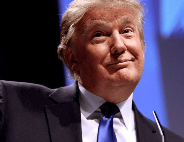 中美没谈妥?董军防长警告不到48小时,美国通过重要法案,援台预算上调至10亿美元