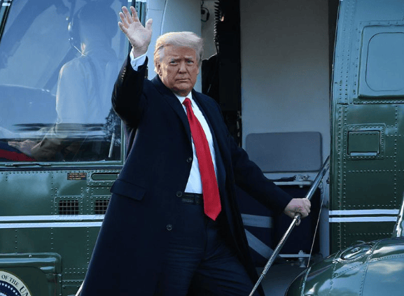 中美没谈妥?董军防长警告不到48小时,美国通过重要法案,援台预算上调至10亿美元