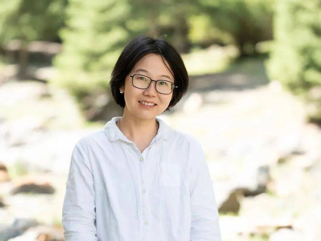 强烈谴责,不胜痛心