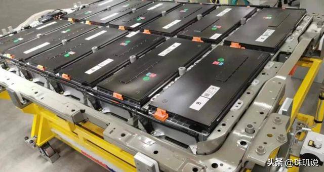 别被慢牛迷惑了,大盘飘红股票却下跌,90%散户都栽在这些陷阱里