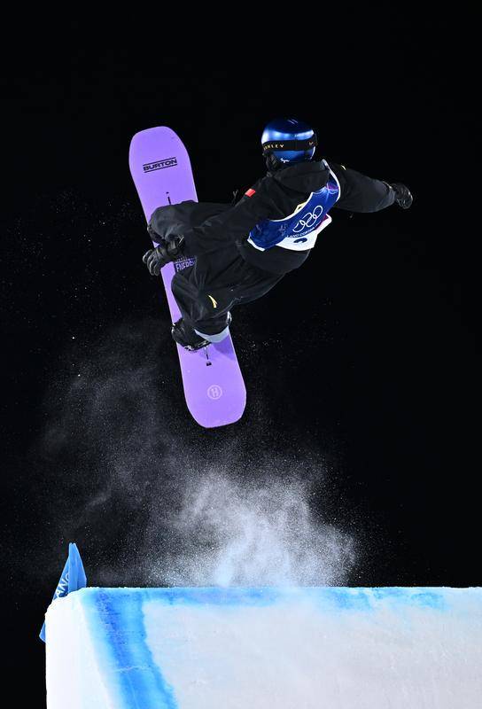 冬奥会单板大跳台预赛：苏翊鸣绝境逆转 葛春宇杨文龙出局